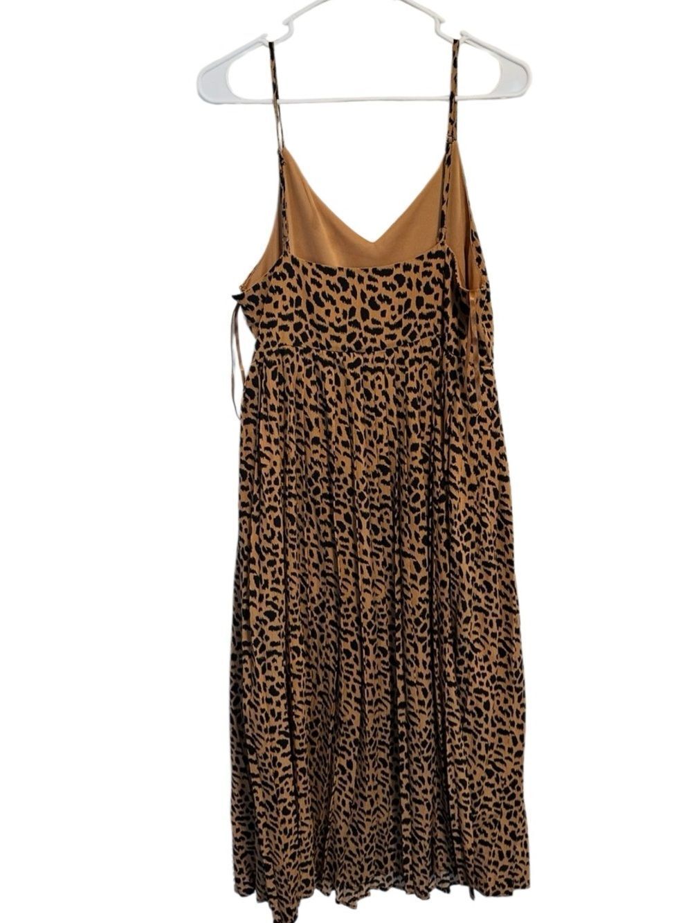 Doe & Rae Leopard Print Maxi Dress Size L Pleated Spaghetti Strap Animal Print - Picture 5 of 9